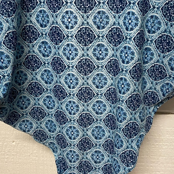 Onshore One Piece Swimsuit Women's Size 12 US Navy White Padded Shelf Bra - Picture 6 of 10